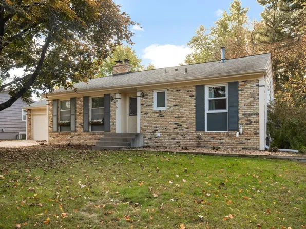 616 Rice Creek Ter NE, Fridley, MN 55432