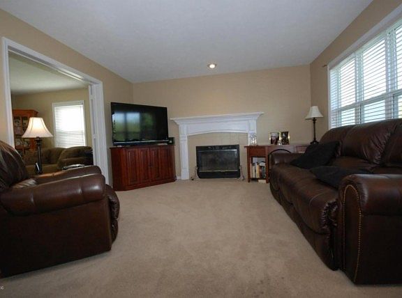 5th image of 9043 Alanada Dr SE