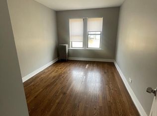 7325 S East End Ave #3, Chicago, IL 60649