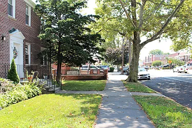 Sold by Bright Horizons Realty