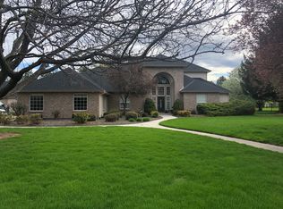 898 W Stafford Dr, Eagle, ID 83616