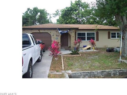 1st image of 209 Lakeview Dr