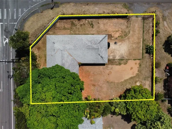 204 Kuulei Rd, Kailua, HI 96734