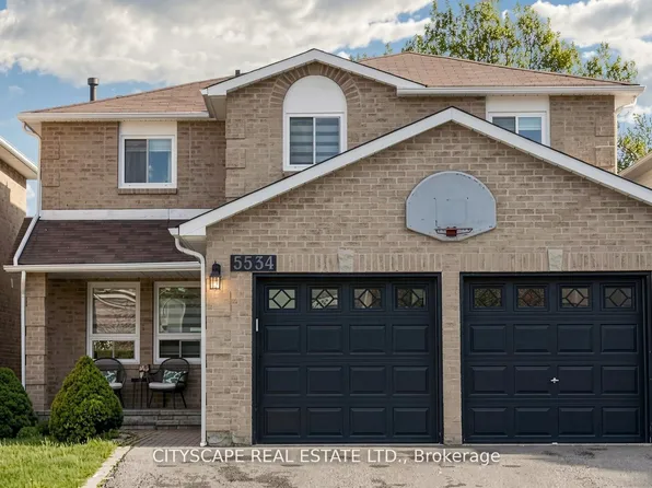 5534 River Grove Ave, Mississauga, ON L5M 3T6