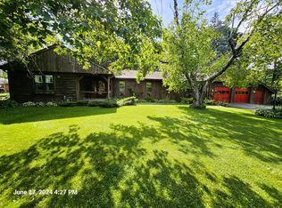 1822 Grandview Ave, Racine, WI 53406