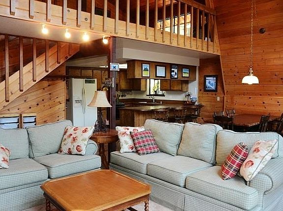 5th image of 366 Lake Almanor West Dr