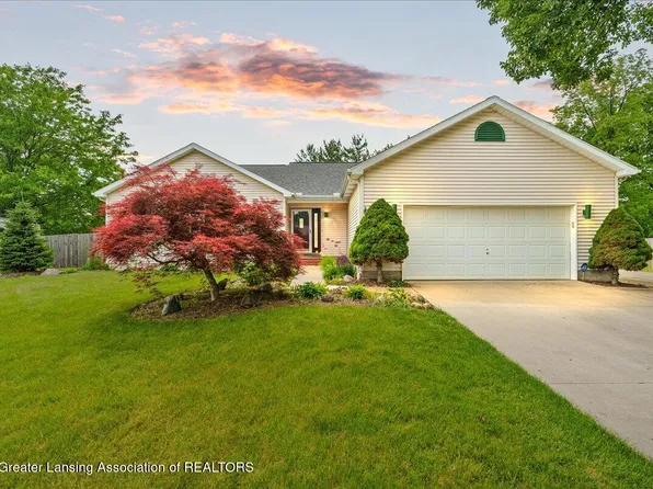 13040 Sherrington Dr, Dewitt, MI 48820