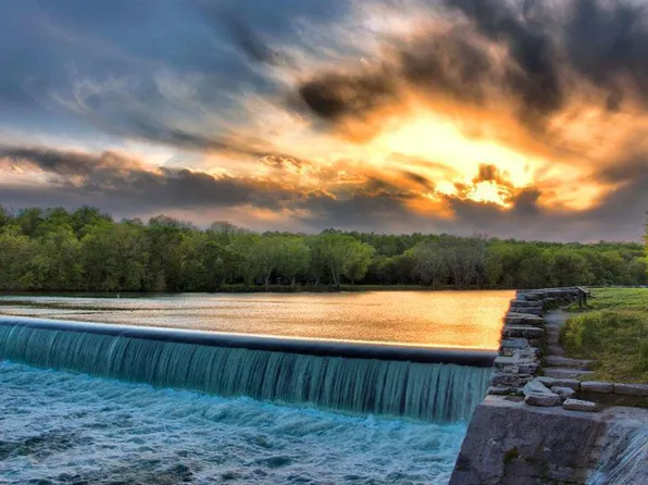 5 10768th Dm, Clear Spring, MD 21722