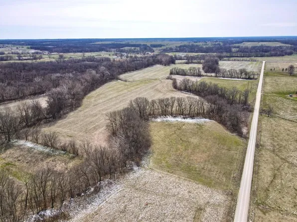 NW 401st Rd, Chilhowee, MO 64733