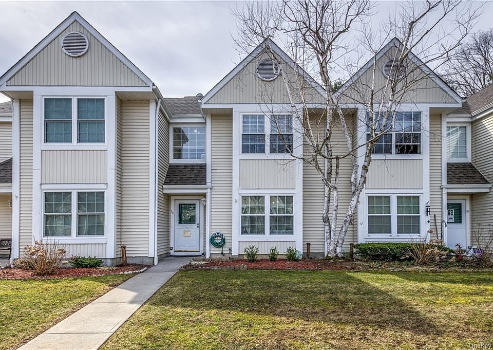 1st image of 30 Clara Ct