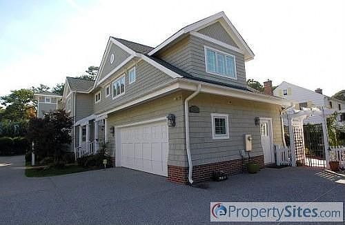 2nd image of 216 50th St #A