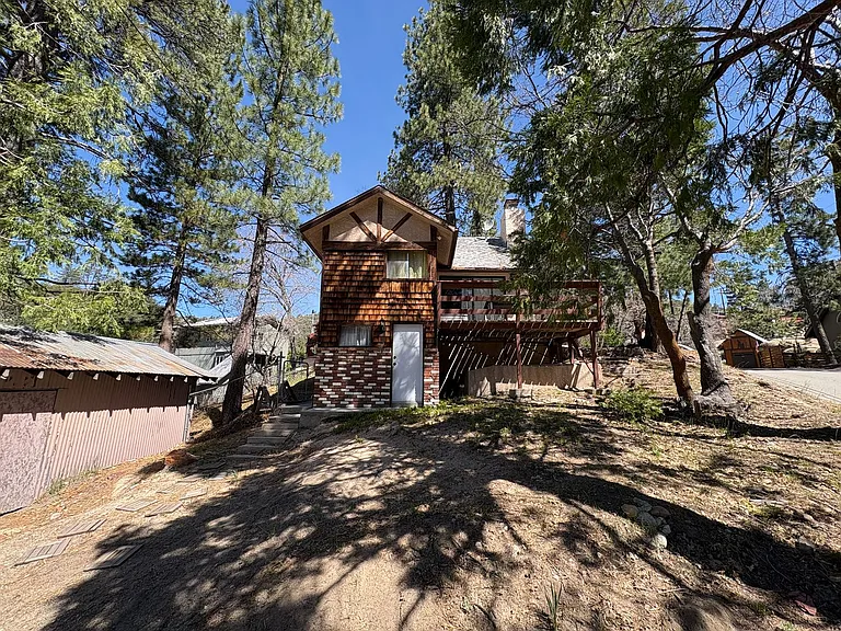 32868 Deer Ln — Photo 2