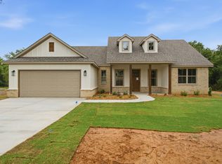 124 Graystone Dr, Weatherford, TX 76088