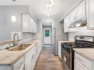 2301 Tern Cir #B, Austin, TX 78744