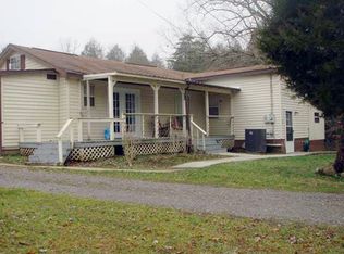 105 Dripping Springs Rd, Monterey, TN 38574