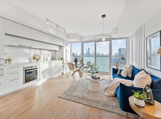 Blue Diamond Condo, Toronto, ON M4V 2G5