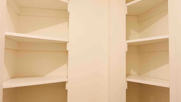 Rented by Nooklyn NYC LLC | media 16