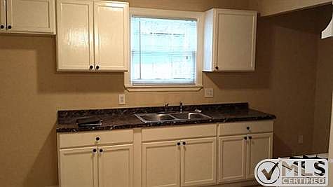 4th image of 4405 Byrd Dr