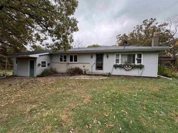 N5616 Biggs Rd, Argyle, WI 53504