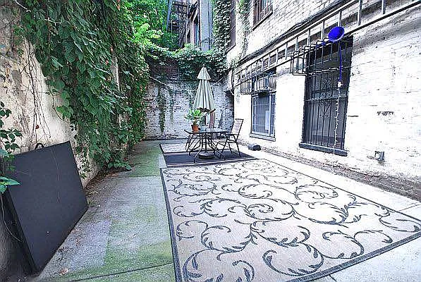 Rented by Metropolitan Property Group | media 46