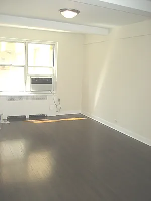 Rented by Corcoran | media 17