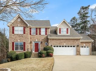 1018 Fountain Lakes Ct, Lawrenceville, GA 30043