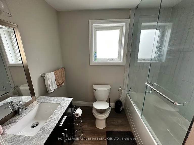 3 Queen St S #1 — Photo 7