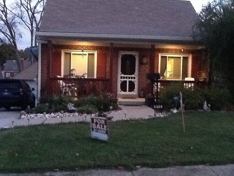 1st image of 4112 Estermarie Dr
