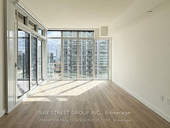 4th image of 1 Concord Cityplace Way #912