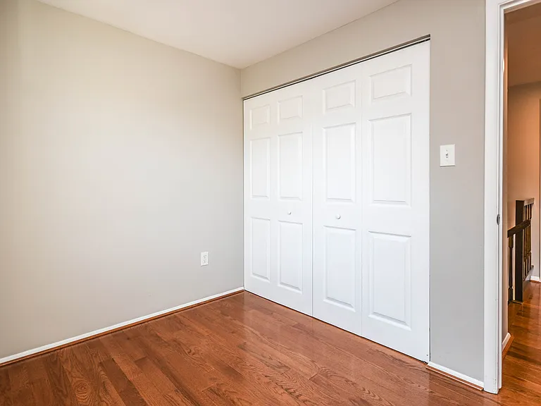 10231 Millstream Dr — Photo 21