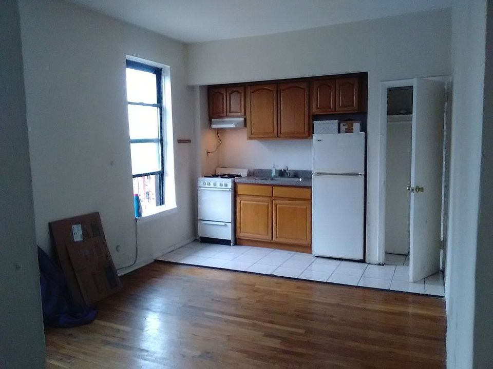 1st image of 246 Bradhurst Ave APT 54