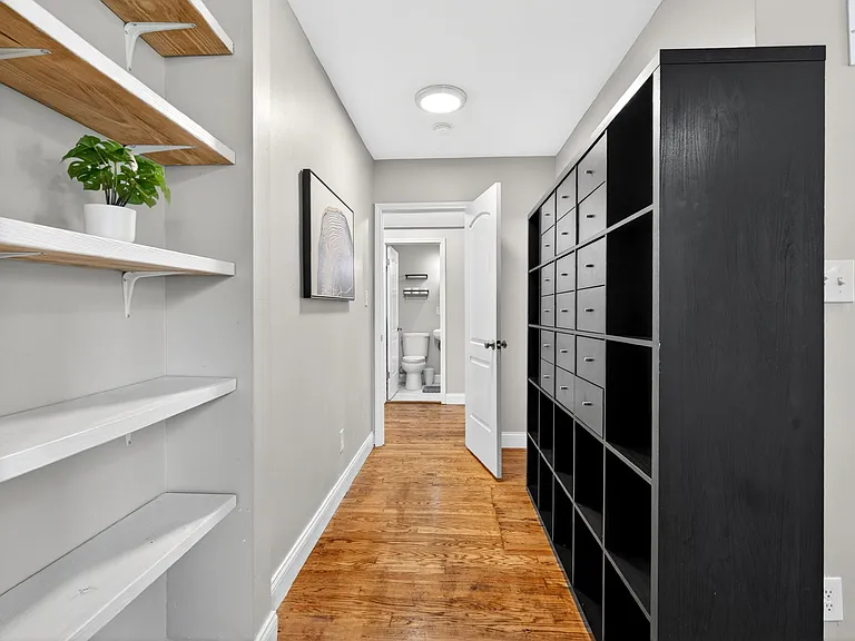 1091 Purcell Ave — Photo 24