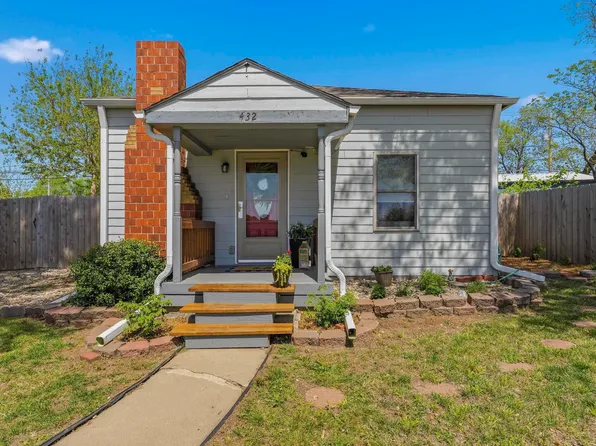 432 W Ash St, Junction City, KS 66441