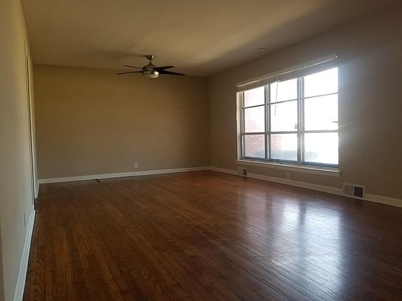 2nd image of 1805 Carlton St