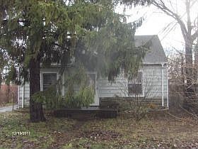 1st image of 1683 Elias St