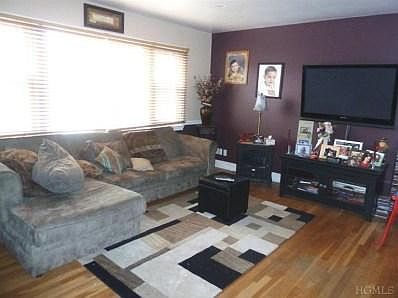 2nd image of 429 Beach Ave Fl 2