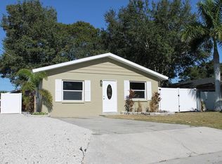 2706 13th St W, Palmetto, FL 34221