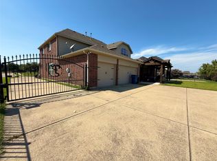 282 Stone Mountain Dr, Sunnyvale, TX 75182