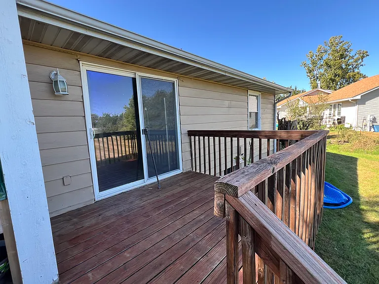 6832 Craig Ct — Photo 5