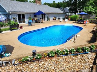 89 Primrose Ln, Camdenton, MO 65020