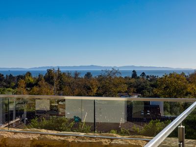 303 Meadowbrook Dr, Santa Barbara, CA, 93108