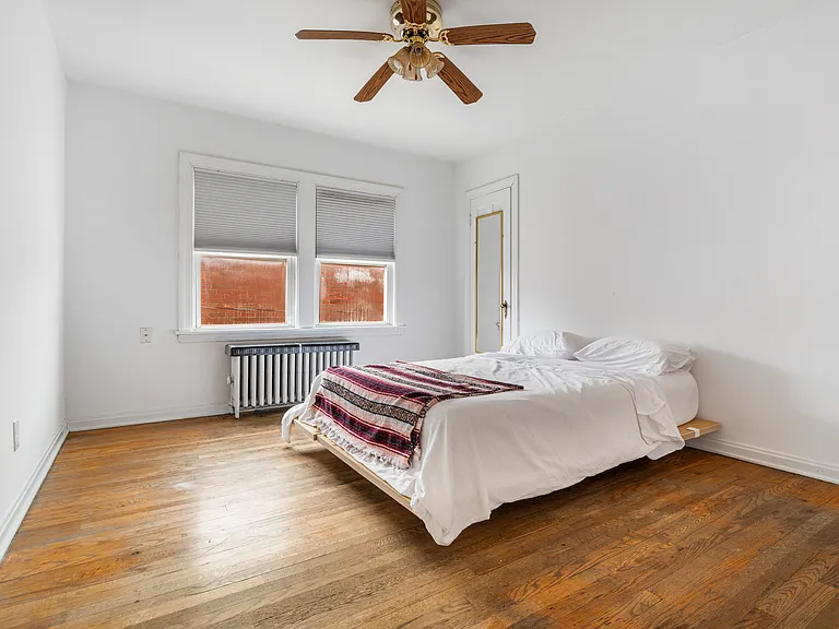 6016 Saint Clair Ave — Photo 6