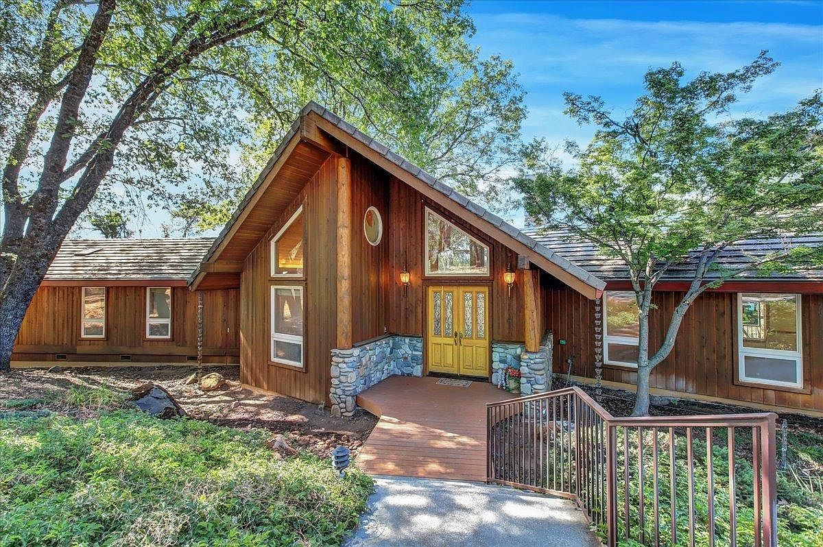 19677 Panther Ct, Grass Valley, CA 95949 | Zillow