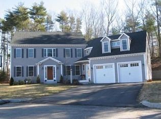 12 Cornfield Ln, Walpole, MA 02081