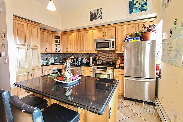 Rented by Ideal Properties Group | media 4