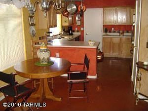 3rd image of 9171 N Ironwood Bluffs Ln