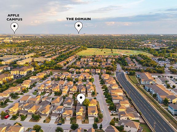 3rd image of 9203 Moonstone Dr
