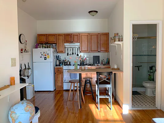 Rented by Corcoran | media 16