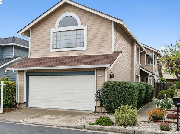 1129 Clarke Ln, Alameda, CA 94502