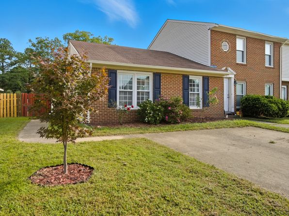 5106 Radcliff Cir #1